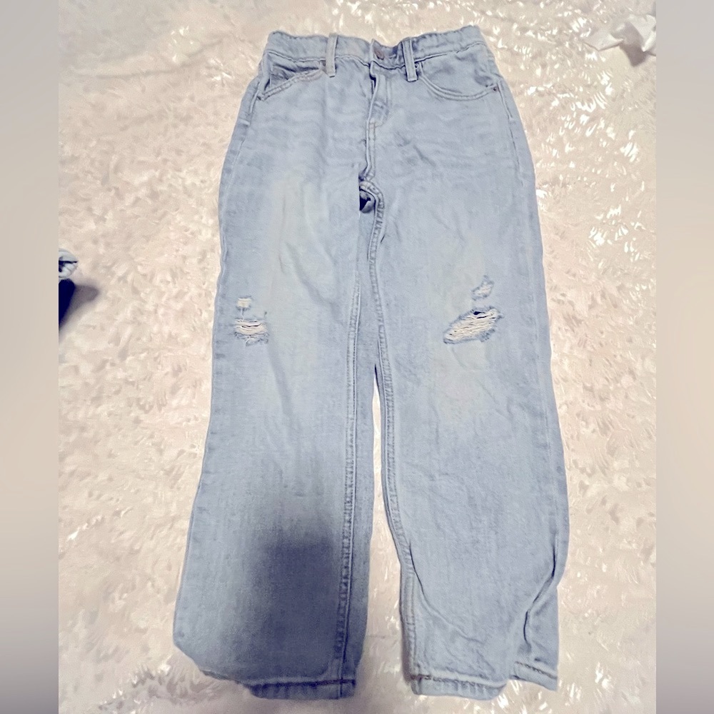 Girls old navy slouchy fit jeans - 10 medium wash.